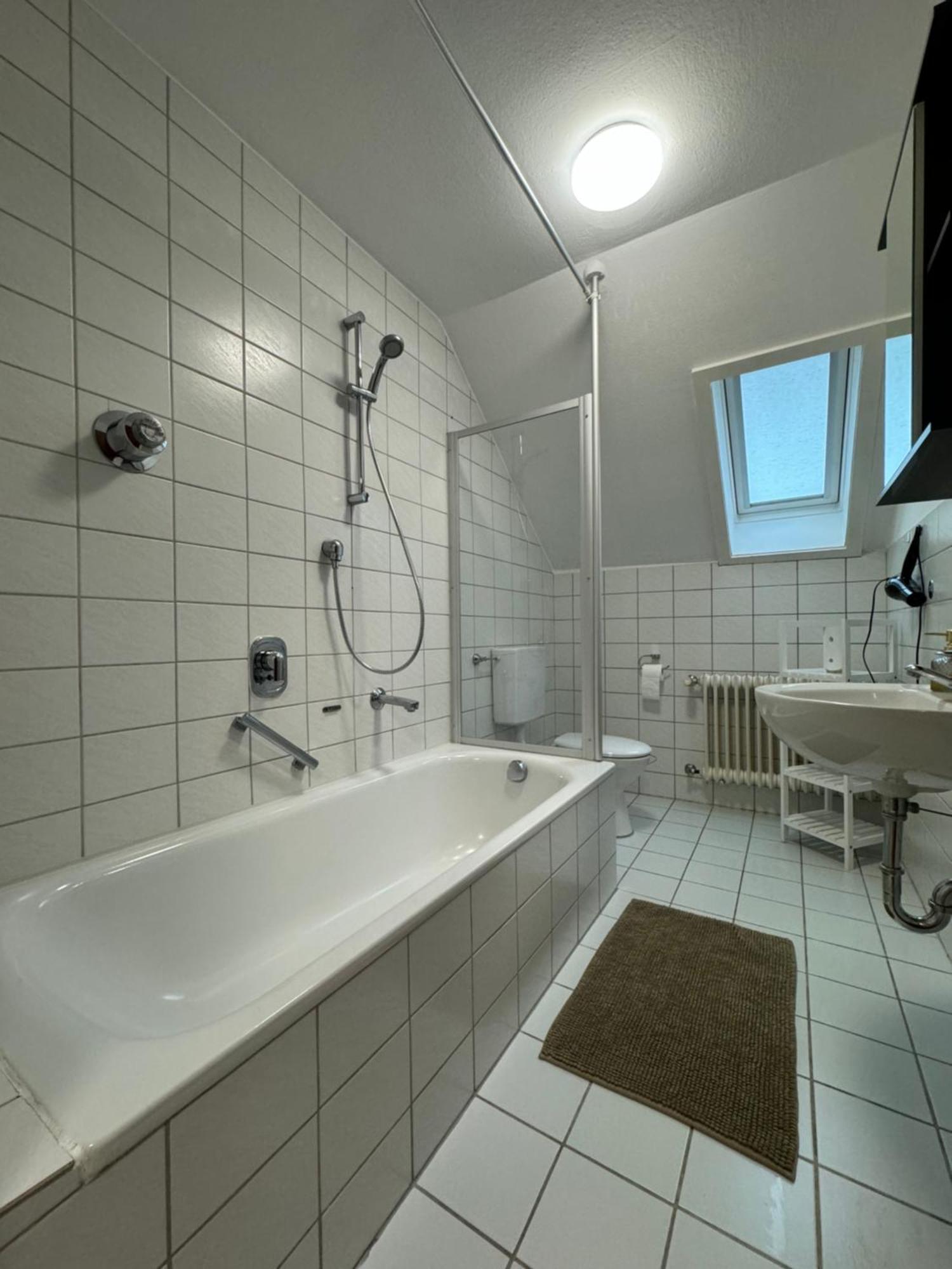 Апартаменти Fewo Boho 110 Qm Mit Bergblick 3 Min Bahnhof Лауфен Екстер'єр фото