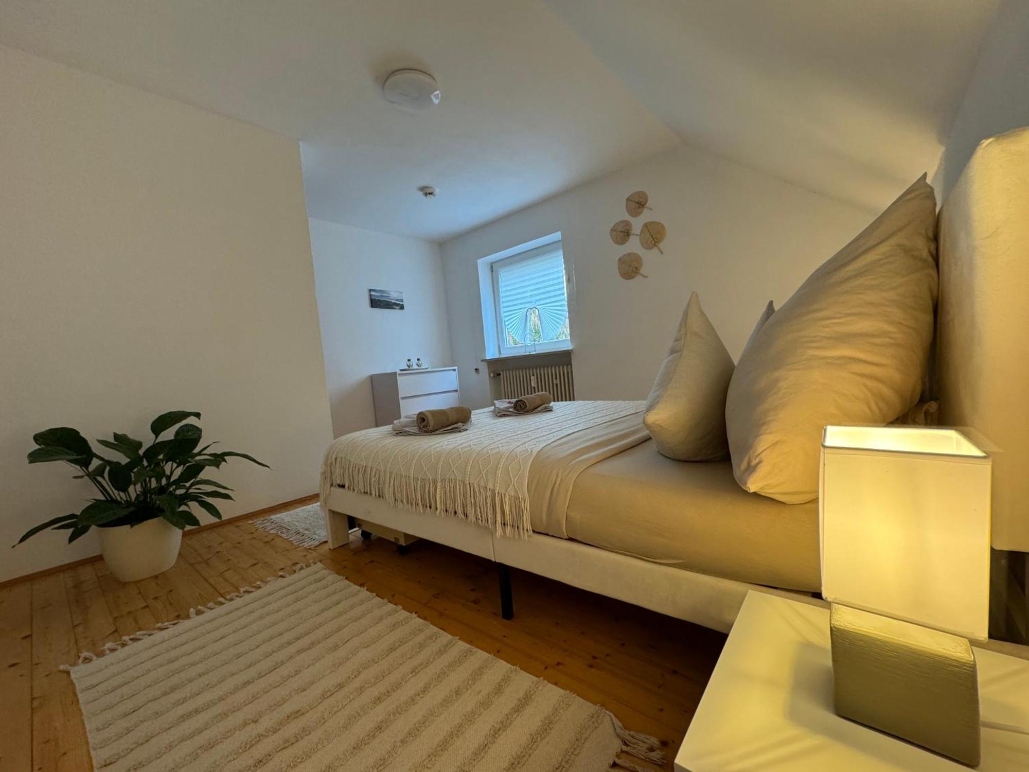 Апартаменти Fewo Boho 110 Qm Mit Bergblick 3 Min Bahnhof Лауфен Екстер'єр фото
